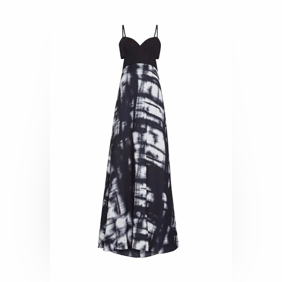 $338‼️BCBG FORMAL GOWN CUT OUT LONG PARTY WEDDING BRIDE MAID MAXI BLACK DRESS 0 - Picture 3 of 5